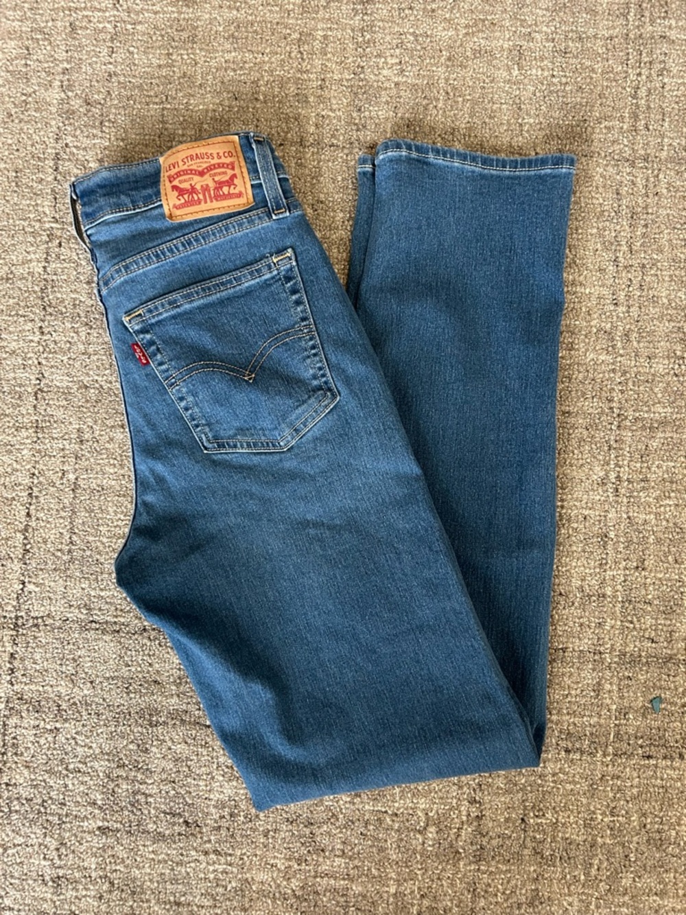 Levi's Women’s 724 High Rise Straight Jeans Sz 28 - EUC